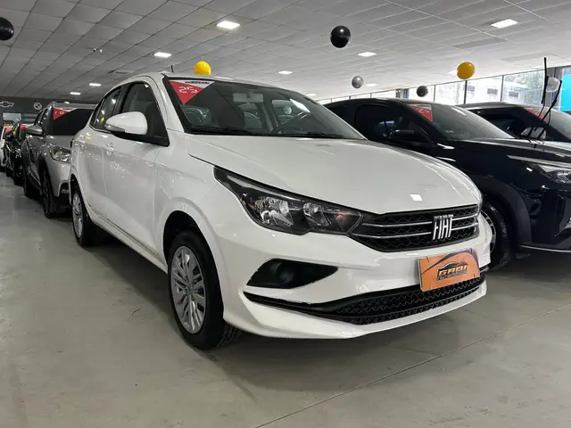 Carro Fiat Cronos 2025 Drive 1.0