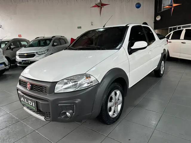 Carro Fiat Strada 2020 Freedom 1.4 CD (Flex)