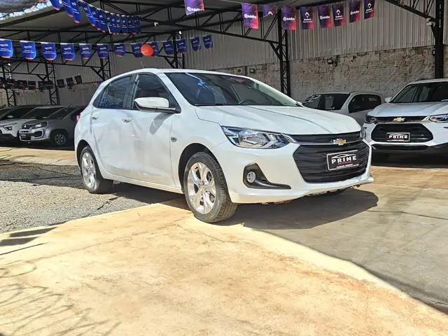 Carro Chevrolet Onix Plus 2023 LTZ 1.0 Turbo
