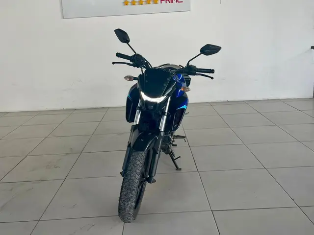 Moto Yamaha YS 250 Fazer 2024 ABS