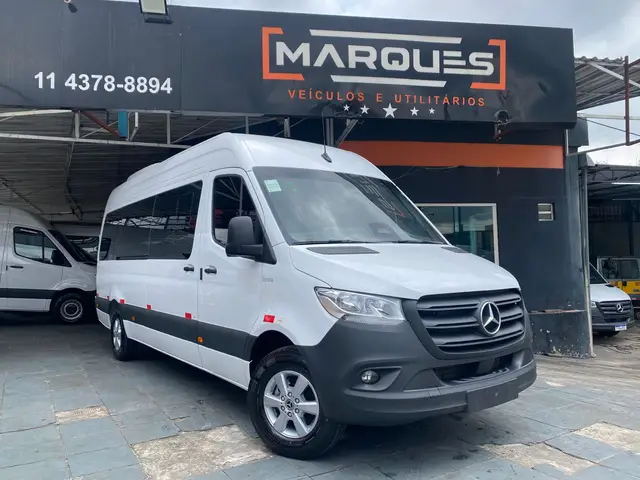 Carro Mercedes-Benz Sprinter 2026 417 (E6)