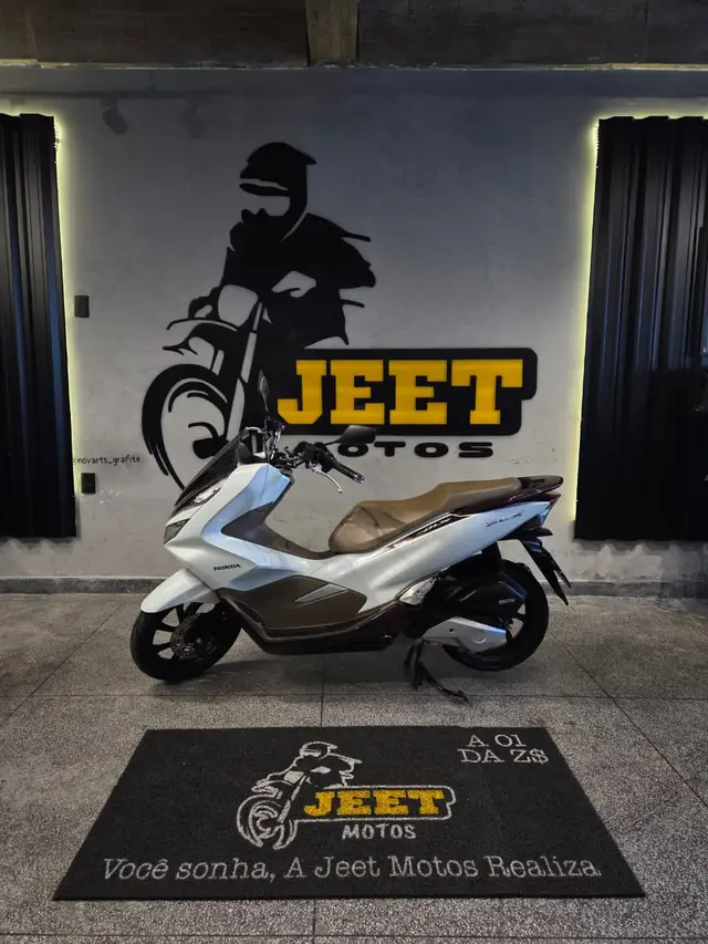 Moto Honda PCX 150 2021 DLX