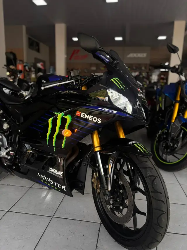 Moto Yamaha YZF R3 2021 (ABS)