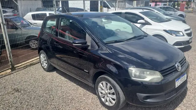 Carro Volkswagen Fox 2013 1.0 VHT (Flex) 2p