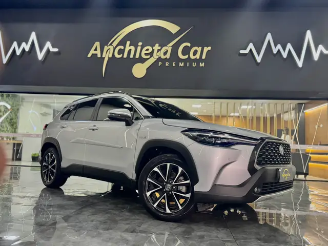 Carro Toyota Corolla Cross 2023 XRX Hybrid 1.8 (flex) (Aut)