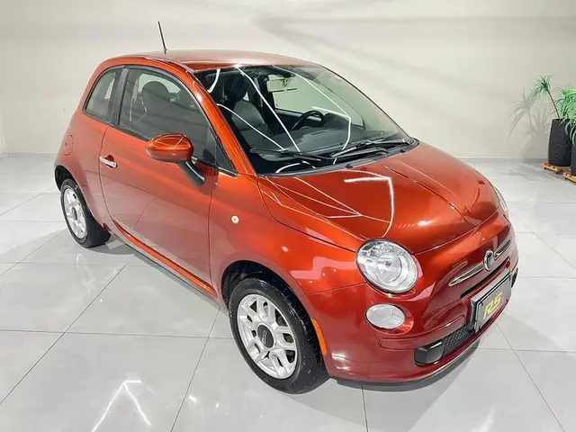 Carro Fiat 500 2011 Cult 1.4 8V
