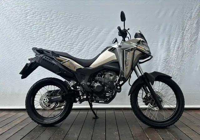 Moto Honda XRE Sahara 300 2024 Adventure
