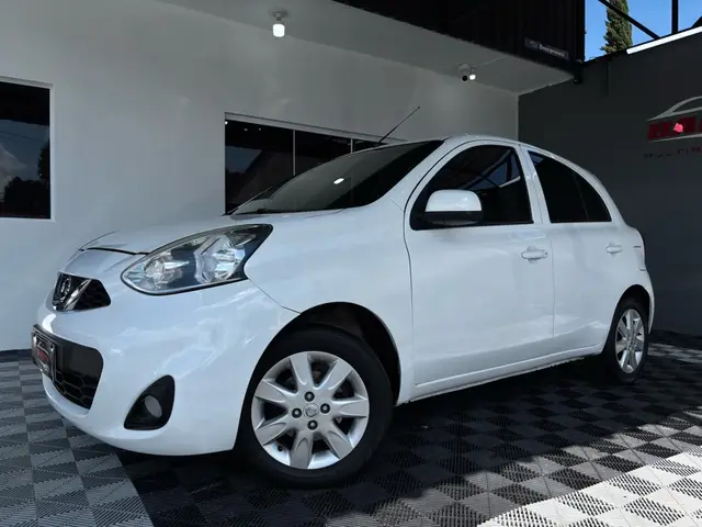 Carro Nissan March 2016 1.0 12V (Flex)