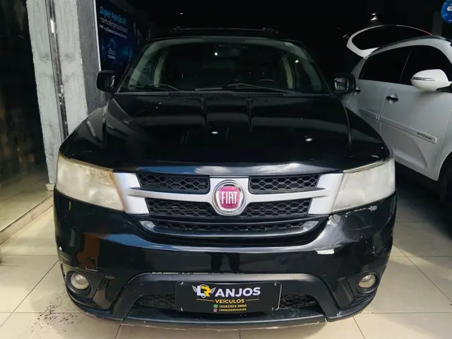 Carro Fiat Freemont 2012 2.4 16V Precision (Aut)