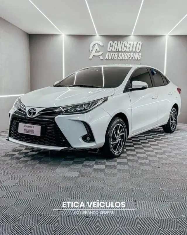 Carro Toyota Yaris Sedan 2025 XLS 1.5 (Flex) (Aut)