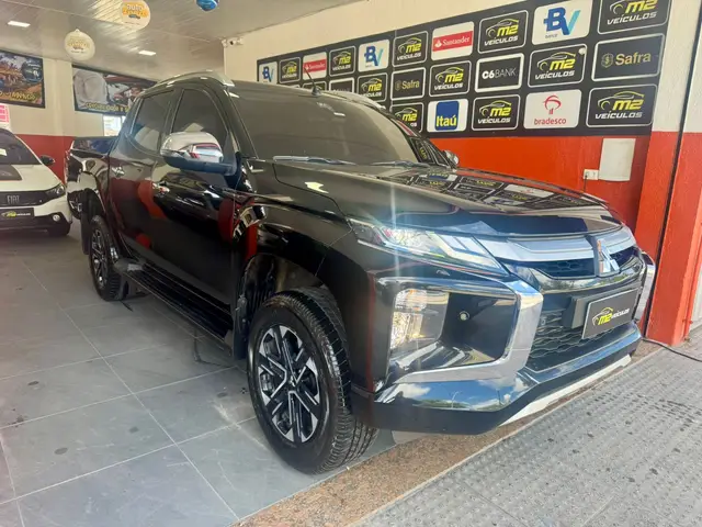 Carro Mitsubishi L200 Triton 2023 Sport HPE-S 2.4