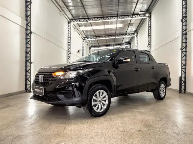 Carro Fiat Strada 2025 Volcano 1.3 Flex 8V CD Aut.