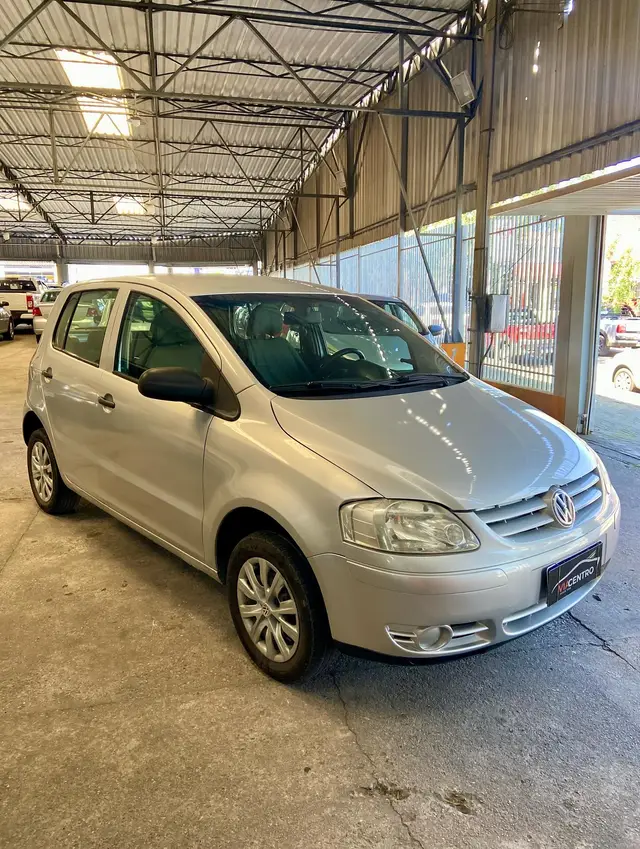 Carro Volkswagen Fox 2007 1.0 8V (Flex)