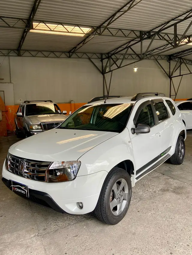 Carro Renault Duster 2014 2.0 16V Dynamique 4x4 (Flex)
