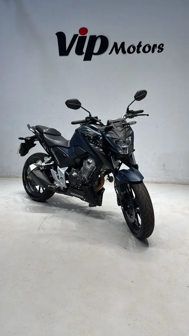 Moto Honda CB 300F Twister 2025 (ABS)