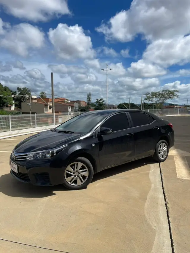 Carro Toyota Corolla 2016 1.8 GLi (Aut.)