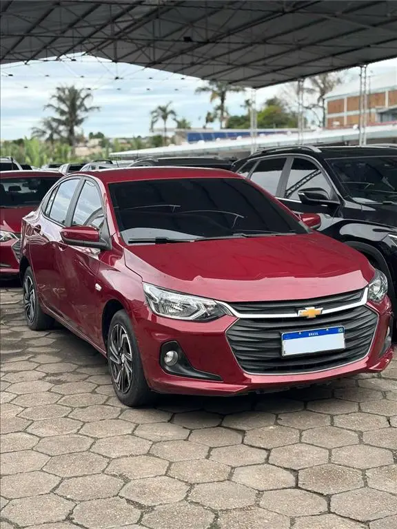 Carro Chevrolet Onix Plus 2024 LT 1.0