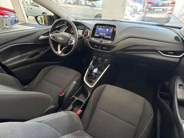 Carro Chevrolet Onix Plus 2025 1.0 Turbo AT