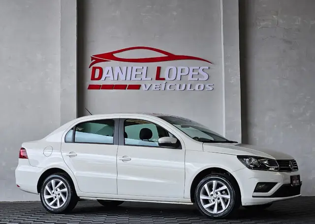 Carro Volkswagen Voyage 2022 1.6