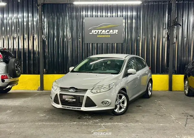 Carro Ford Focus Hatch 2014 S 1.6 16V TiVCT PowerShift