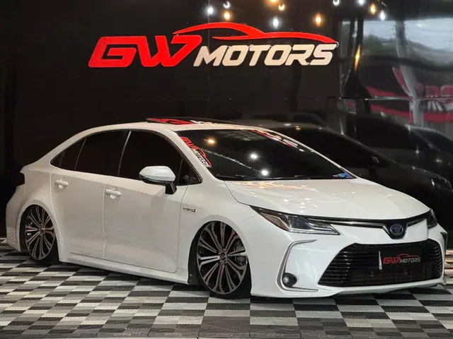 Carro Toyota Corolla 2023 Altis Hybrid Premium 1.8 Flex