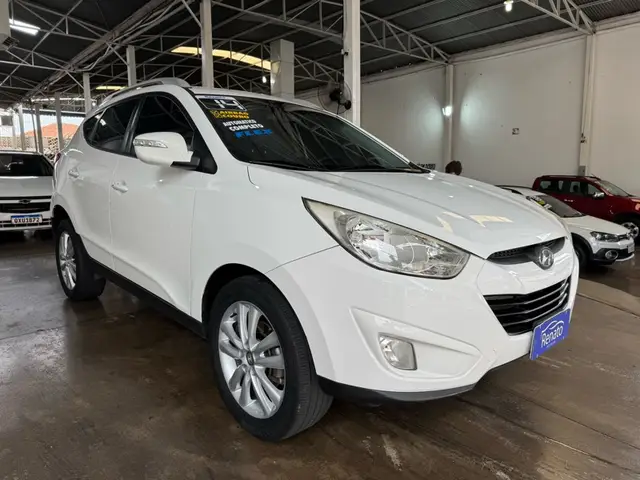 Carro Hyundai ix35 2014 2.0 2WD (Aut) (Flex)