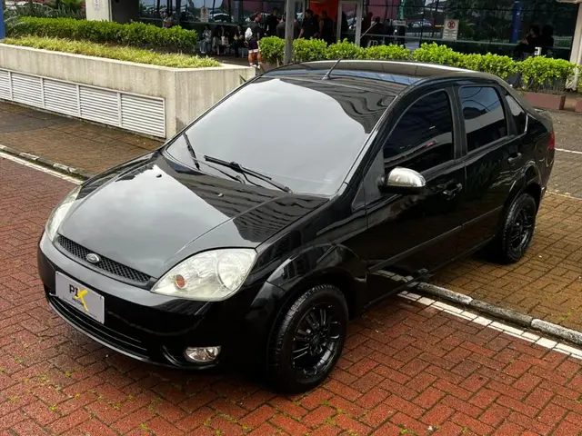 Carro Ford Fiesta Sedan 2005 Supercharger 1.0