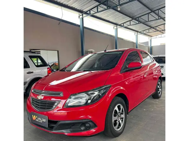 Carro Chevrolet Onix 2013 1.0 LT SPE/4