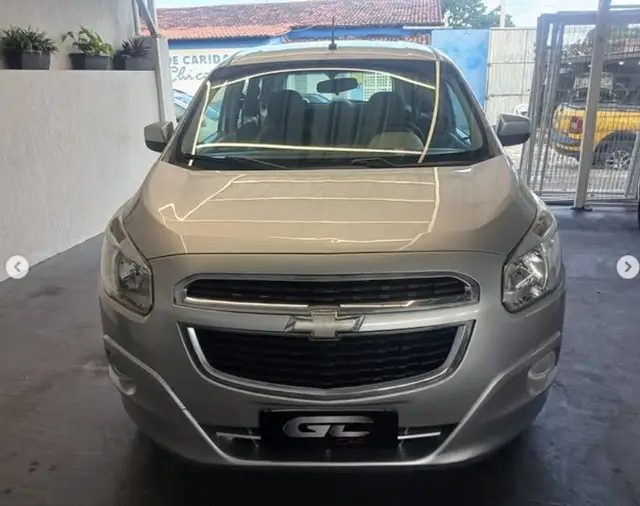 Carro Chevrolet Spin 2013 LT 5S 1.8 (Flex)
