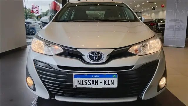 Carro Toyota Yaris Sedan 2019 1.5 XS CVT (Flex)