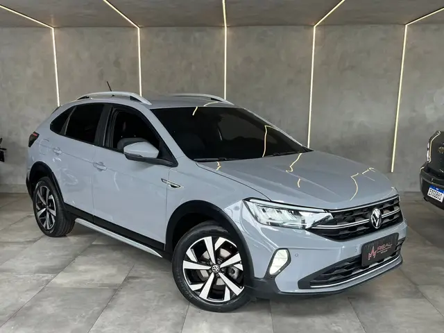 Carro Volkswagen Nivus 2024 Highline 200 TSI