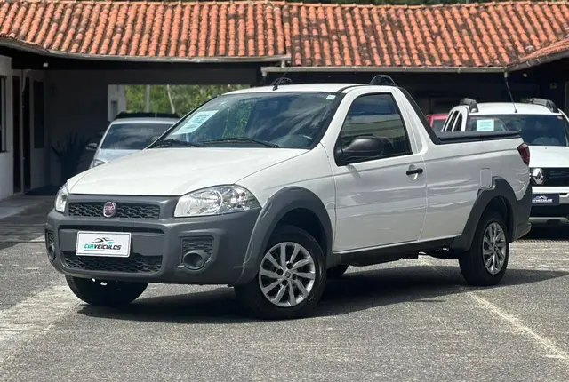 Carro Fiat Strada 2018 Hard Working 1.4 (Flex) (Cabine Simples)