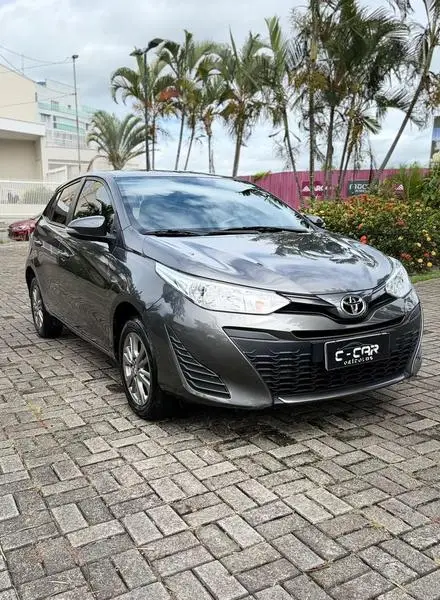 Carro Toyota Yaris 2022 1.5 XL Plus Connect CVT (Flex)