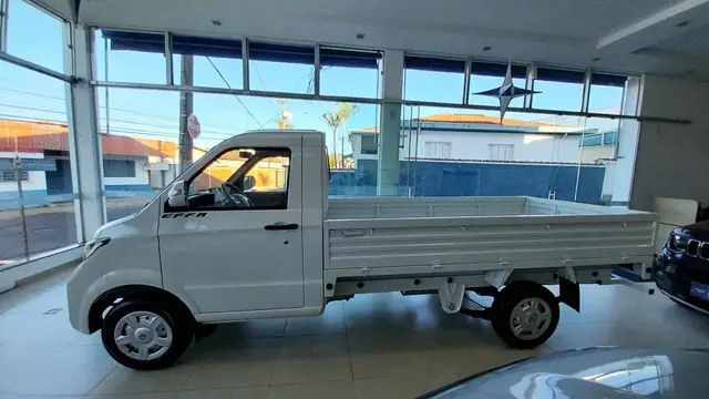 Carro Effa V21 2026 1.5 Baú CS