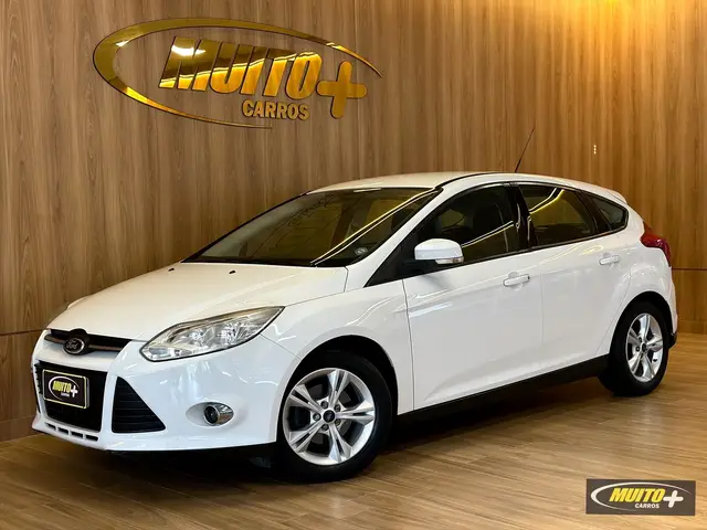 Carro Ford Focus Hatch 2014 S 1.6 16V TiVCT PowerShift