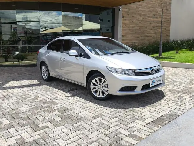 Carro Honda Civic 2015 LXS 1.8 i-VTEC (Aut) (Flex)