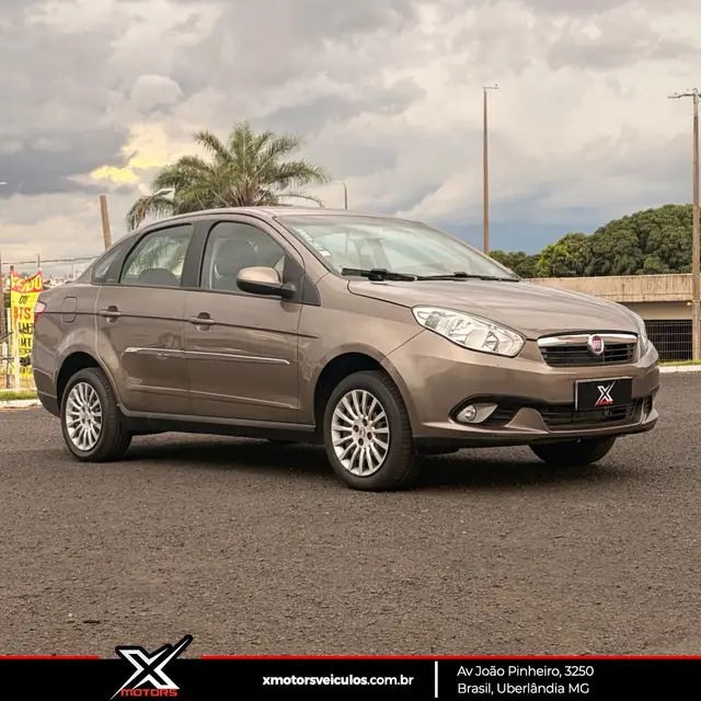 Carro Fiat Grand Siena 2016 Essence 1.6 16V (Flex)