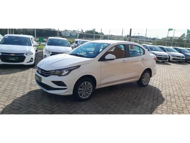 Carro Fiat Cronos 2025 Drive 1.0