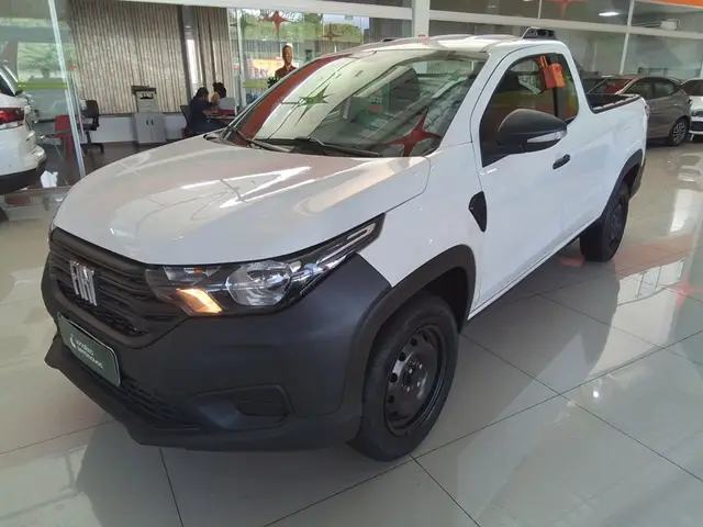 Carro Fiat Strada 2025 Endurance 1.3 Flex 8V CS