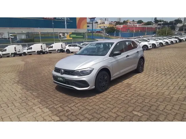 Carro Volkswagen Polo 2025 Track 1.0 Flex 12V 5p