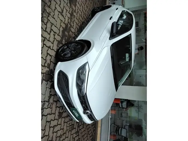 Carro Volkswagen Polo 2025 Track 1.0 Flex 12V 5p