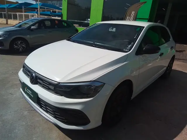 Carro Volkswagen Polo 2025 Track 1.0 Flex 12V 5p