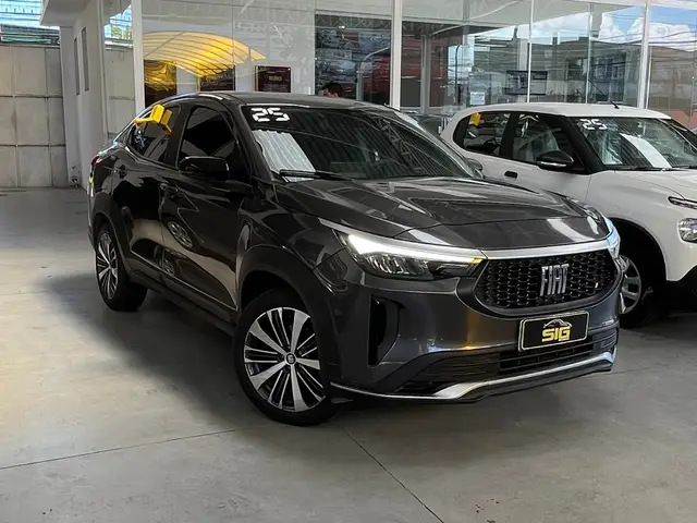 Carro Fiat Fastback 2025 Audace