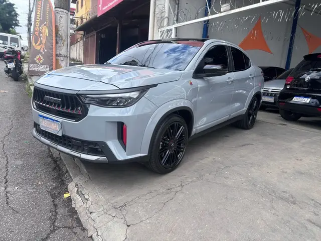 Carro Fiat Fastback 2026 Abarth T270