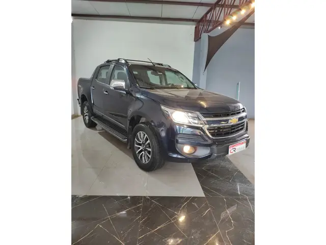 Carro Chevrolet S10 Cabine Dupla 2017 S10 2.8 CTDI High Country 4WD (Cabine Dupla) (Aut)