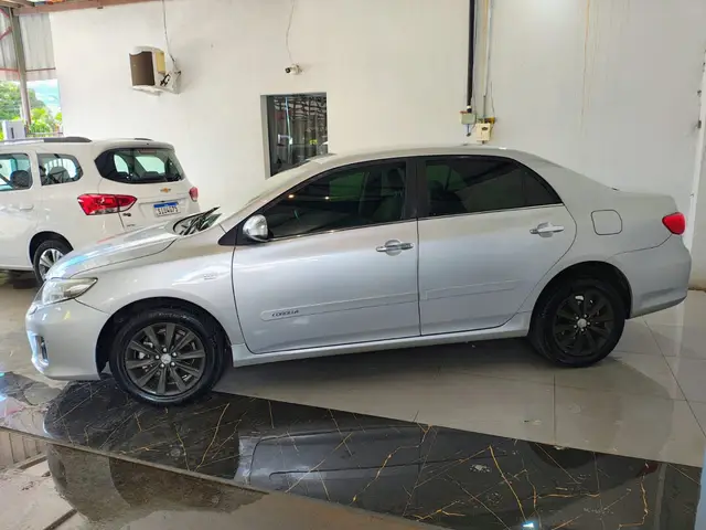 Carro Toyota Corolla 2013 2.0 Altis Multi-Drive S (Flex)