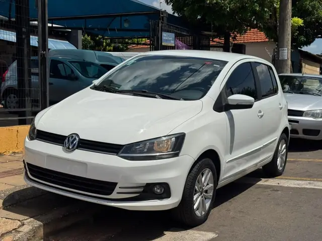 Carro Volkswagen Fox 2019 1.6 MSI Connect (Flex)