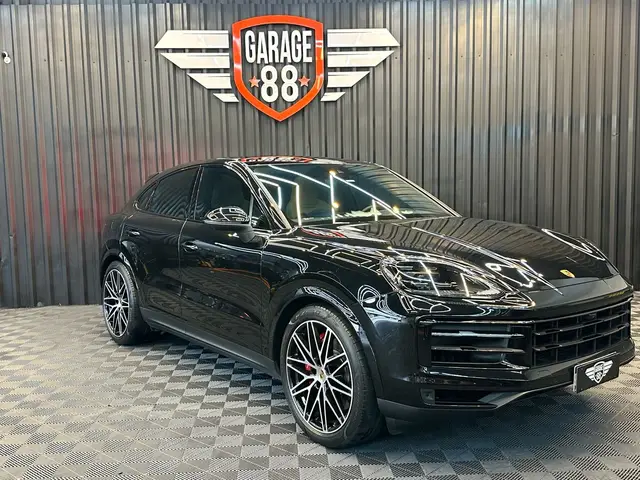 Carro Porsche Cayenne 2024 S 4.0