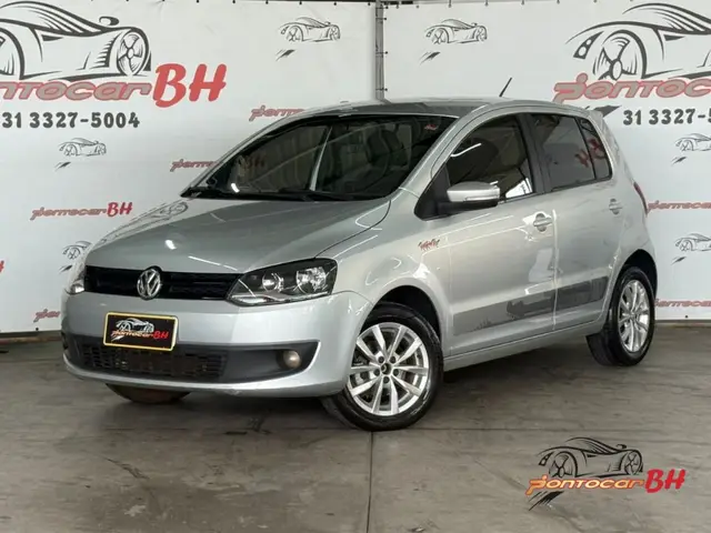 Carro Volkswagen Fox 2014 1.6 VHT Rock in Rio (Flex)