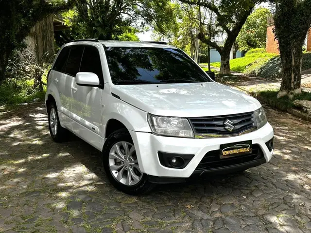 Carro Suzuki Grand Vitara 2013 2.0 16V 2WD